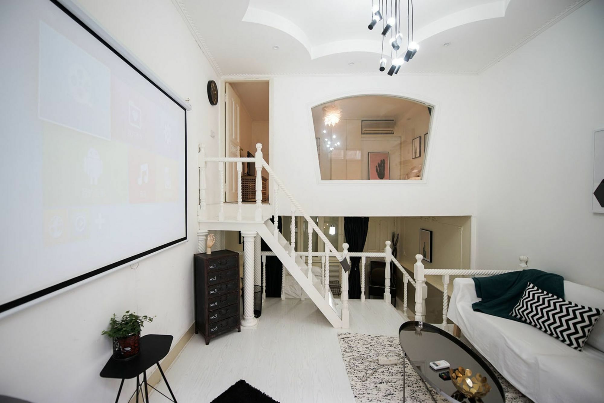 Apartemen Wild Strawberry Shanghai